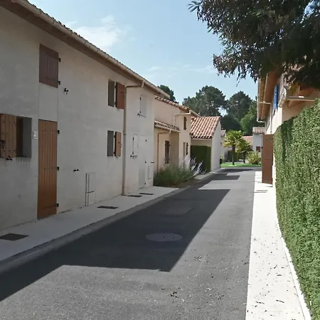 La Mouvette - 10min De Le Les Mathes